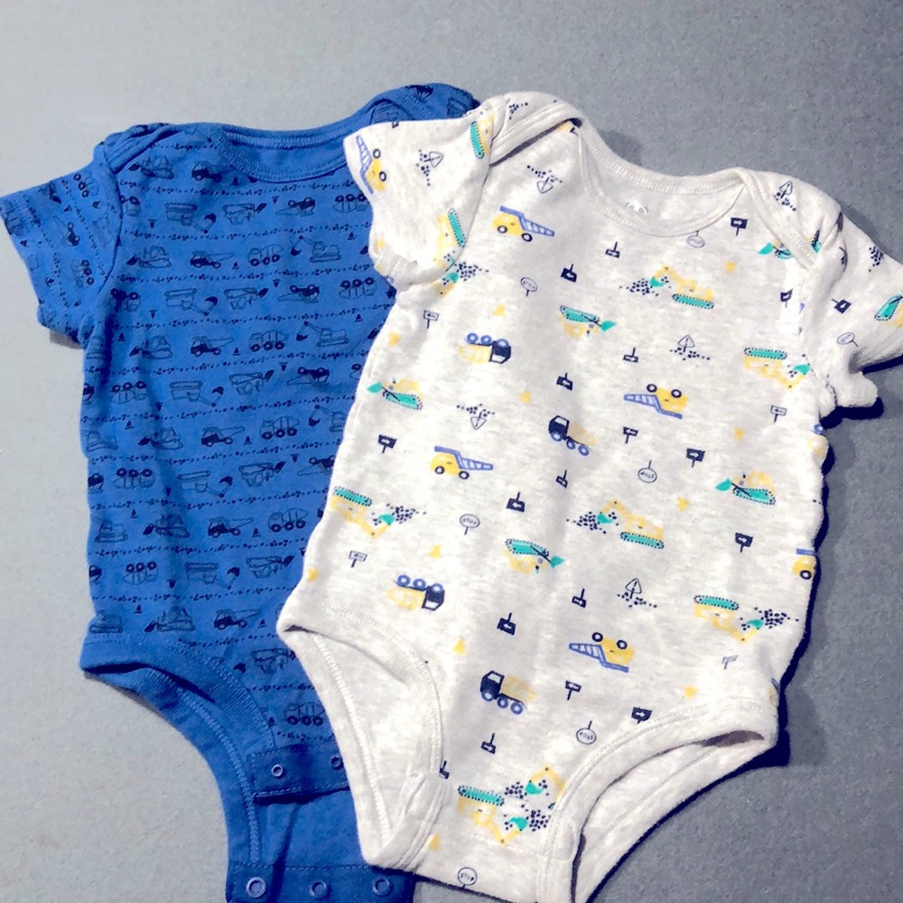 2 body suits